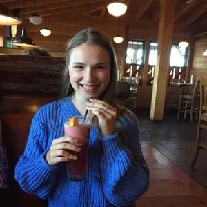 Meet your Posher, Aleks